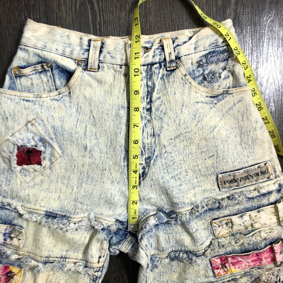 Vintage 80’s Acid Washed Jeans - Picture 9 of 14